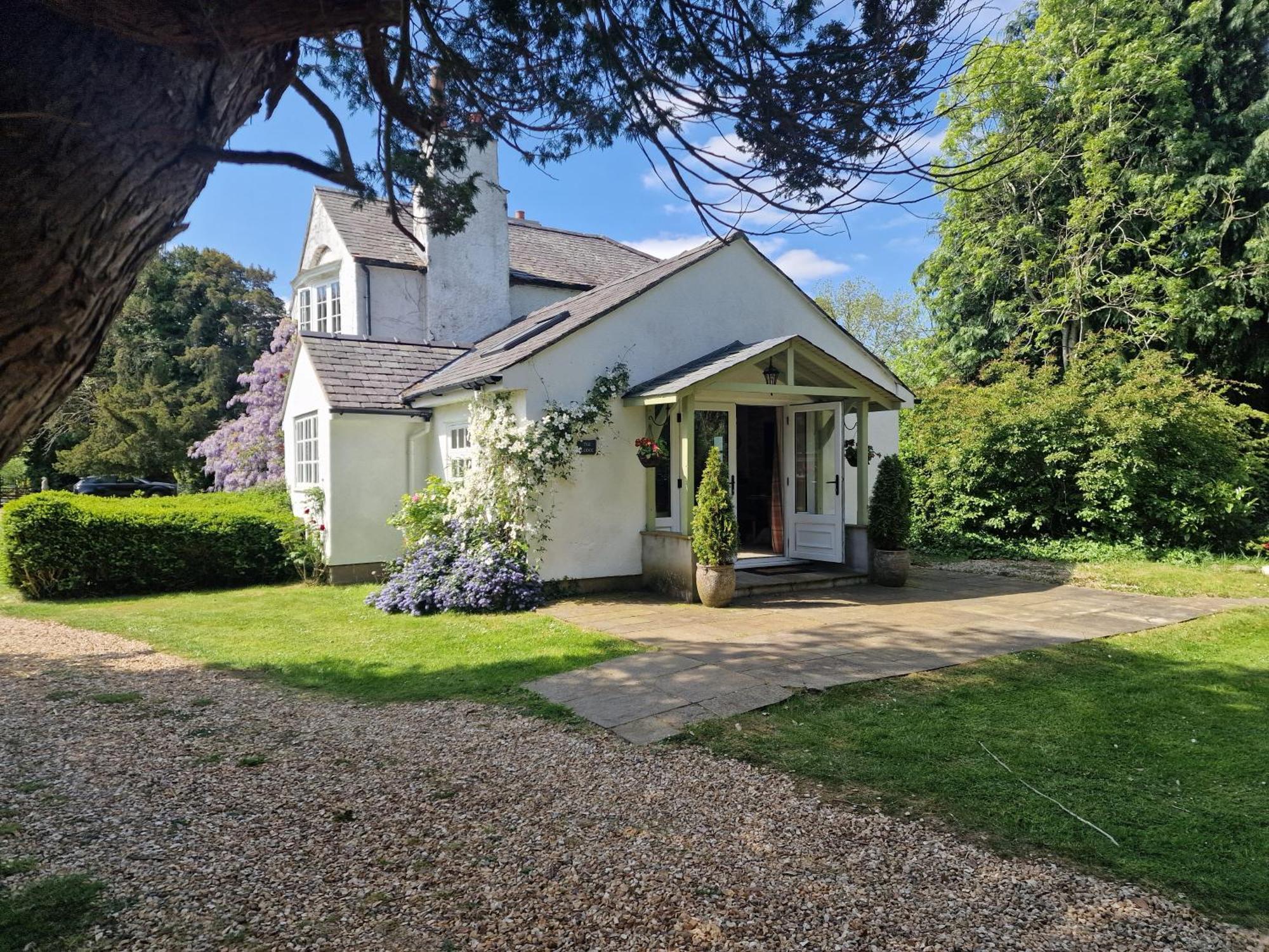 Glyn Isa Country House B&B And Self Catering Apartments Conwy Exterior foto
